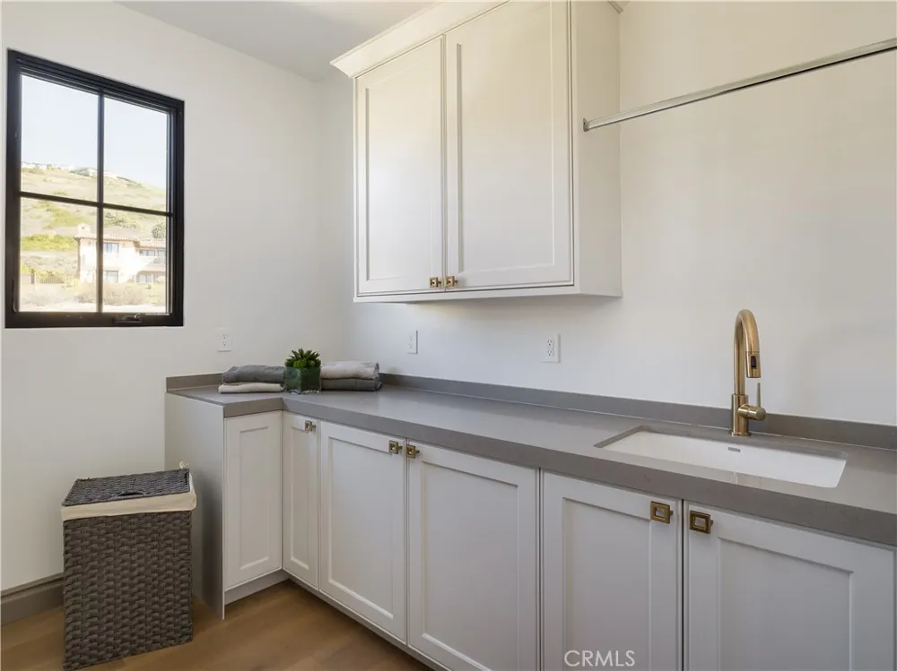 32009 Cape Point Rancho Palos Verdes, CA 90275