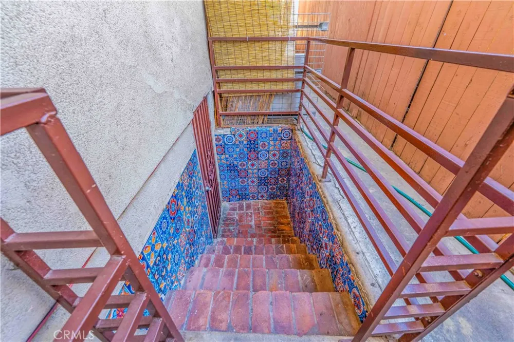 307 KERN AVENUE East Los Angeles, CA 90022