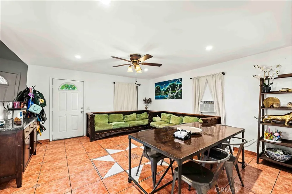 307 KERN AVENUE East Los Angeles, CA 90022