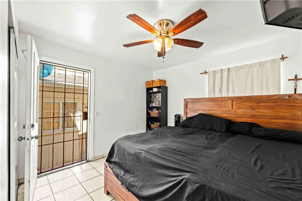 307 KERN AVENUE East Los Angeles, CA 90022
