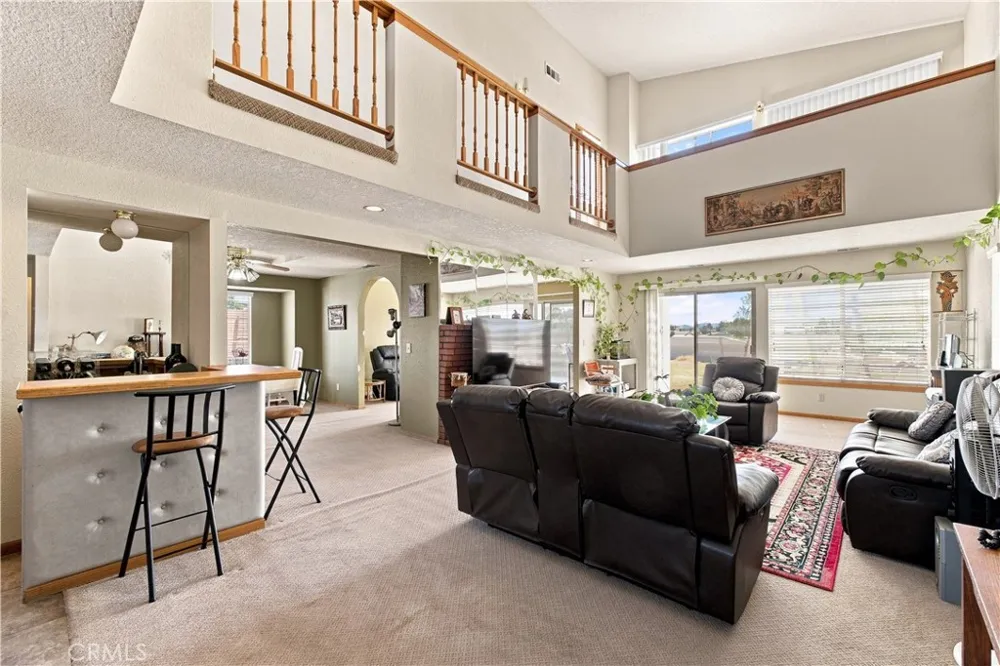 16239 Kamana Rd Apple Valley, CA 92307