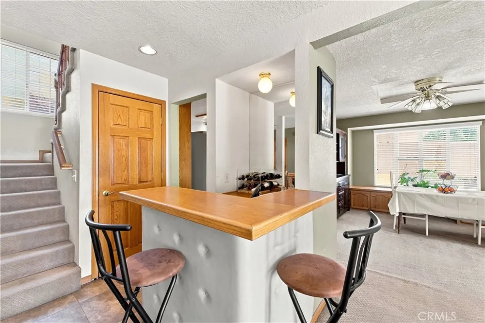16239 Kamana Rd Apple Valley, CA 92307