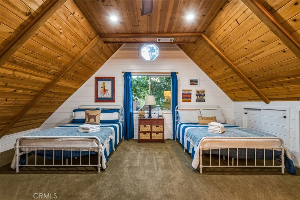 371 Maple Drive Lake Arrowhead, CA 92352