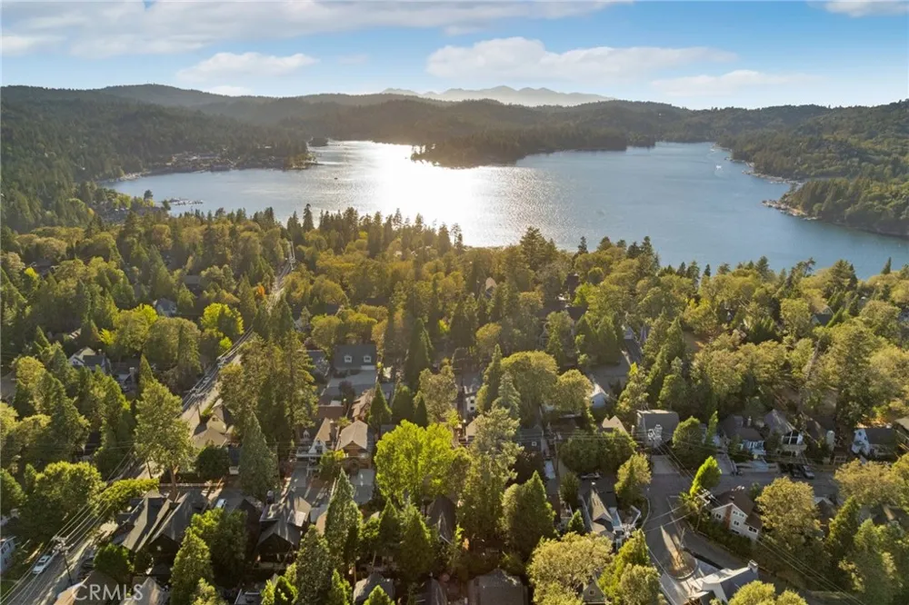 371 Maple Drive Lake Arrowhead, CA 92352