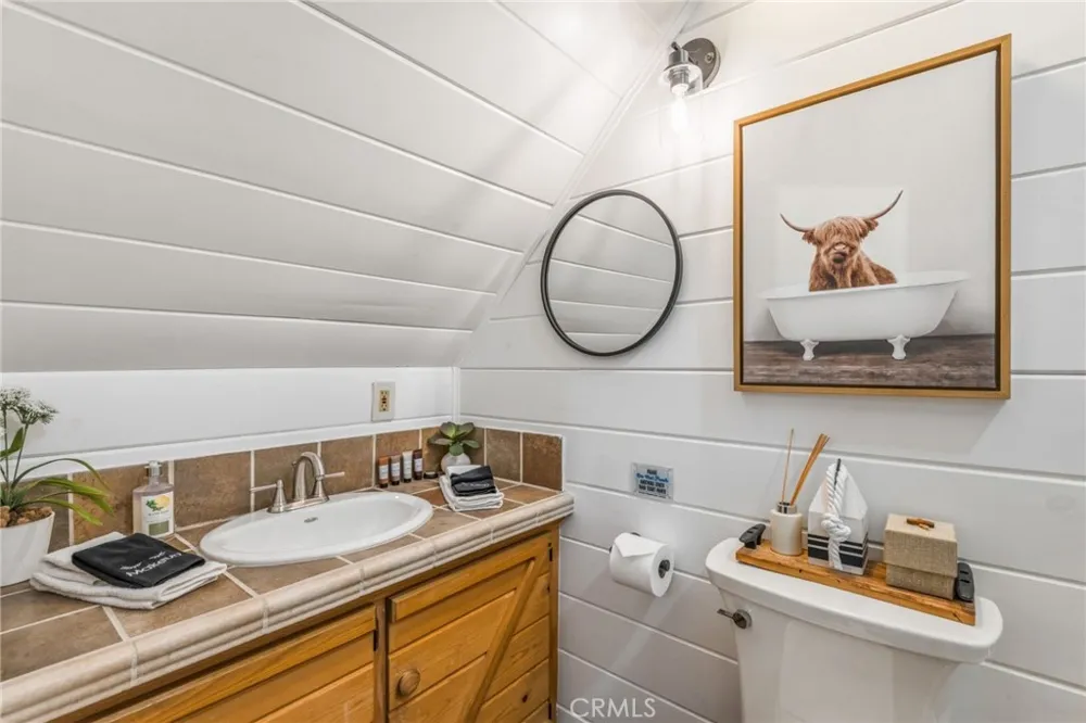 371 Maple Drive Lake Arrowhead, CA 92352