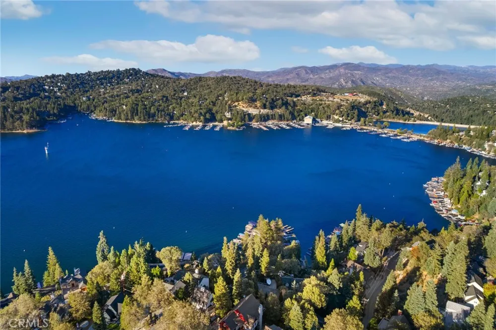 371 Maple Drive Lake Arrowhead, CA 92352