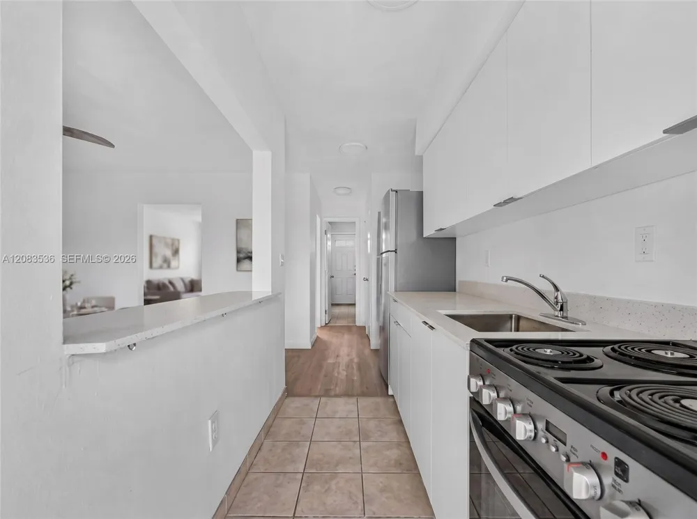 60 NW 79th St #22 Miami, FL 33150