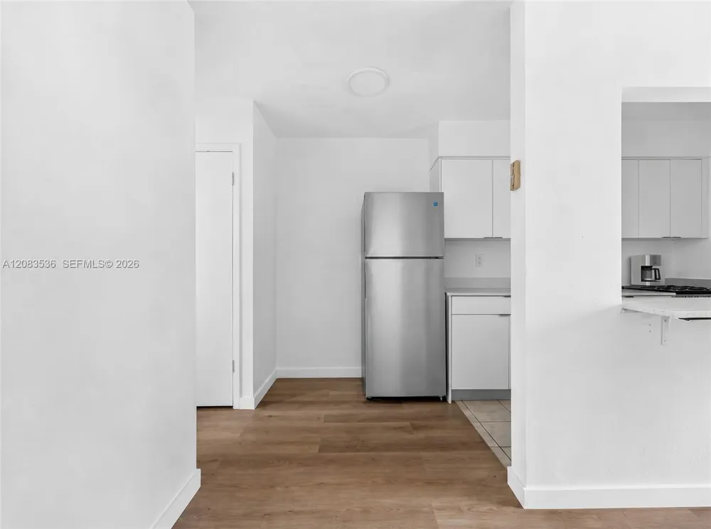 60 NW 79th St #22 Miami, FL 33150