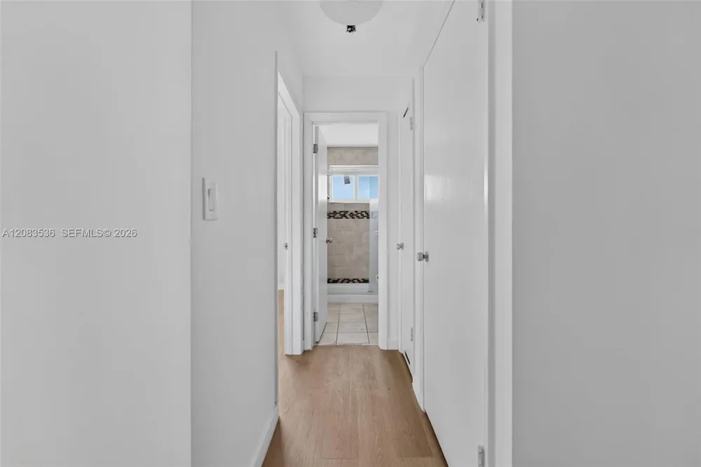 60 NW 79th St #22 Miami, FL 33150