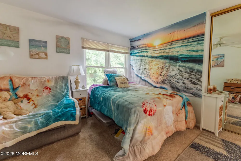 9 Elmswell Avenue Manchester, NJ 08759