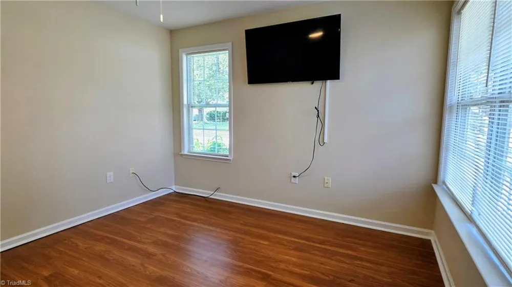 4765 Summerlyn Place Drive Kernersville, NC 27284