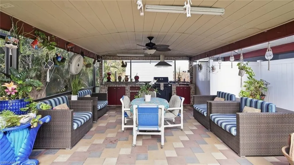 208 Daleview Avenue Lehigh Acres, FL 33936