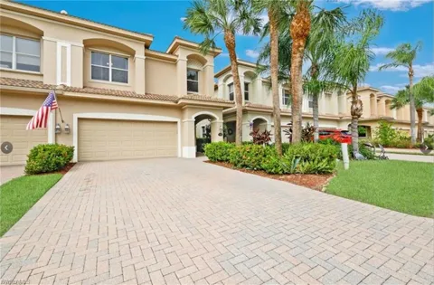 20592 Larino Loop