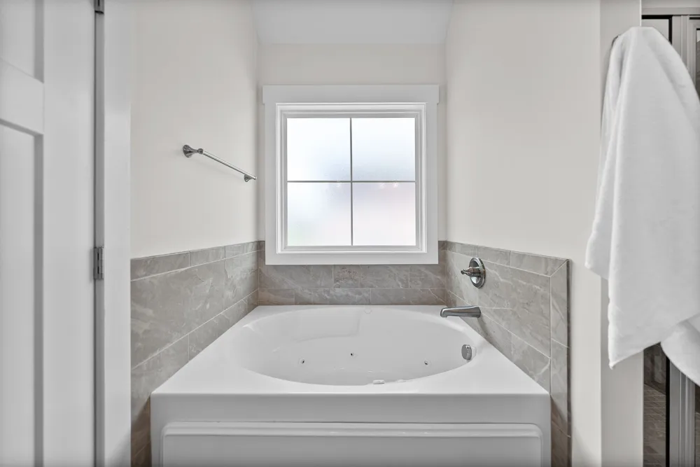 365 Frontier Dr Clarksville, TN 37043