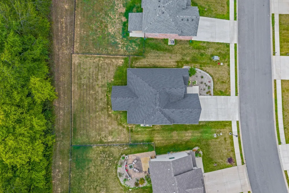 365 Frontier Dr Clarksville, TN 37043
