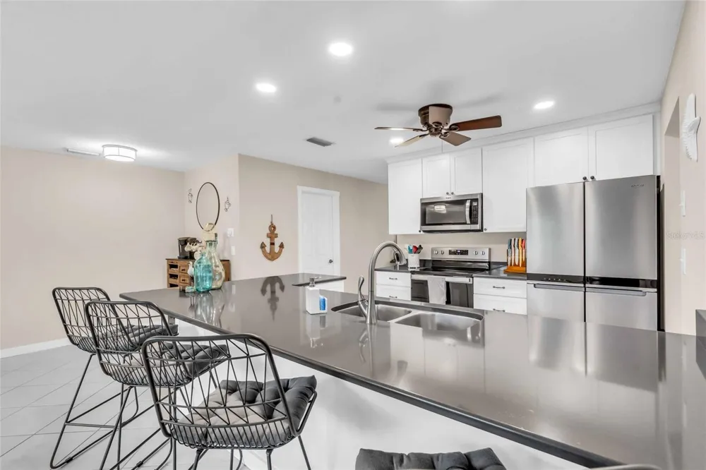 8402 14TH AVENUE NW Bradenton, FL 34209