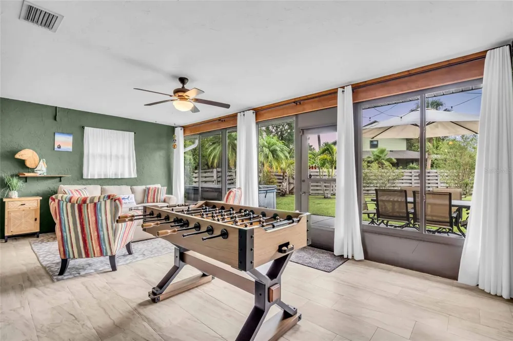 8402 14TH AVENUE NW Bradenton, FL 34209