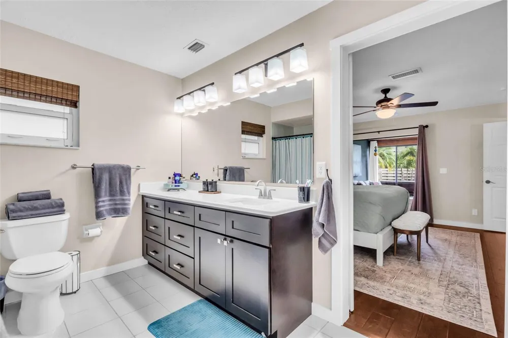 8402 14TH AVENUE NW Bradenton, FL 34209