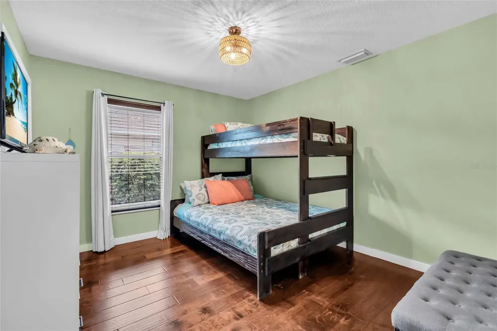 8402 14TH AVENUE NW Bradenton, FL 34209