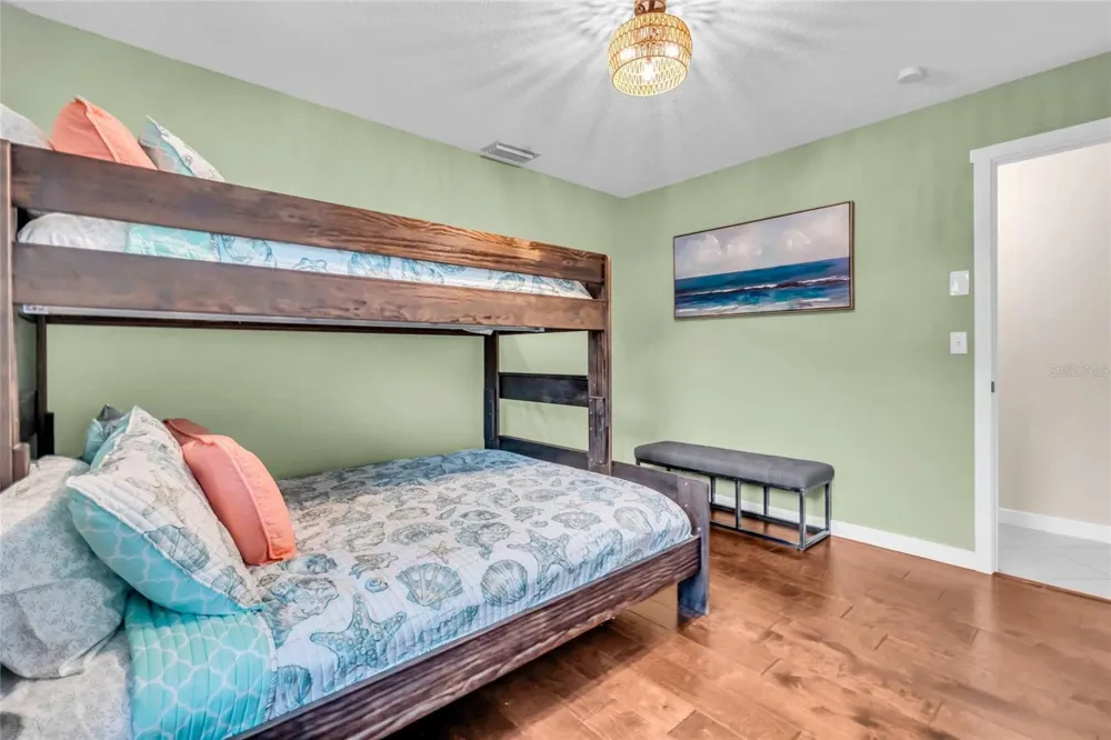 8402 14TH AVENUE NW Bradenton, FL 34209