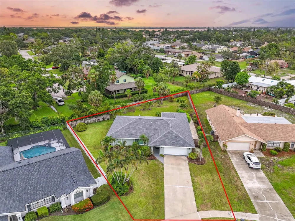 8402 14TH AVENUE NW Bradenton, FL 34209
