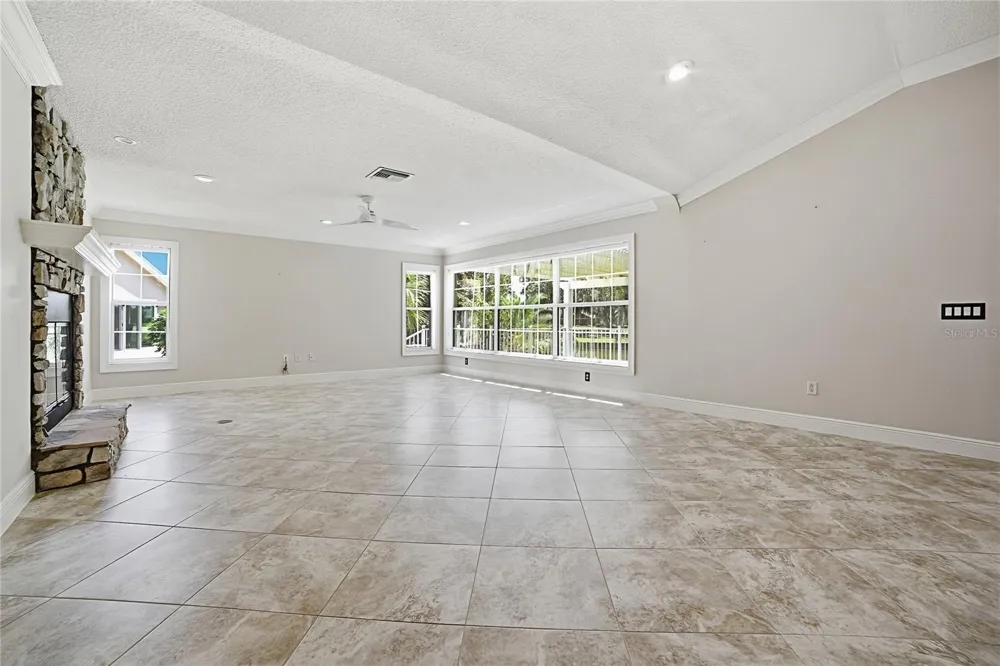 1130 SAYLE STREET The Villages, FL 32162