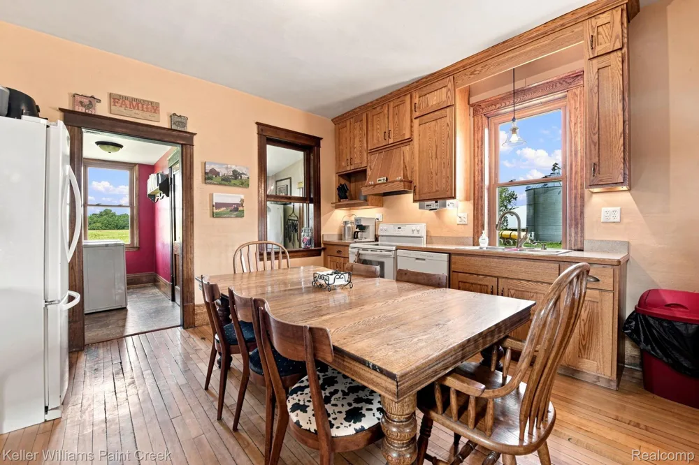 8850 Lohr Road Greenwood Township, MI 48006