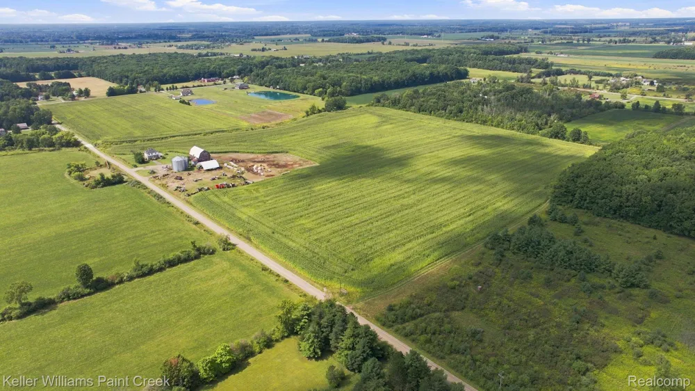 8850 Lohr Road Greenwood Township, MI 48006
