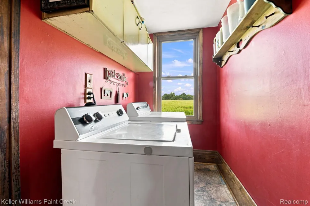 8850 Lohr Road Greenwood Township, MI 48006