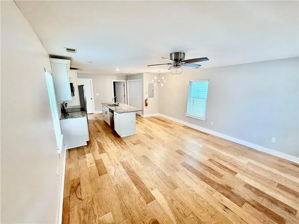 946 Hubbard Street SW Atlanta, GA 30310