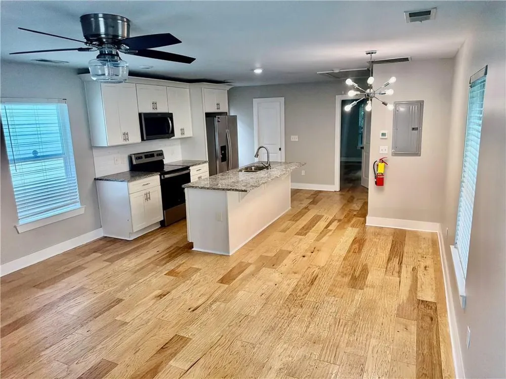 946 Hubbard Street SW Atlanta, GA 30310