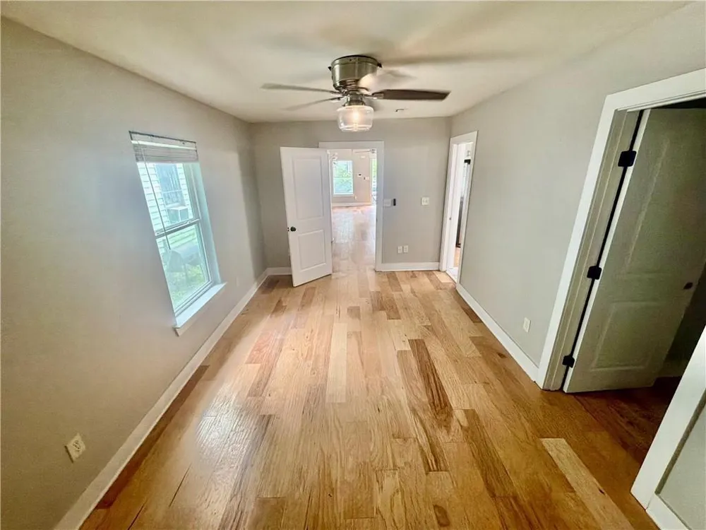 946 Hubbard Street SW Atlanta, GA 30310