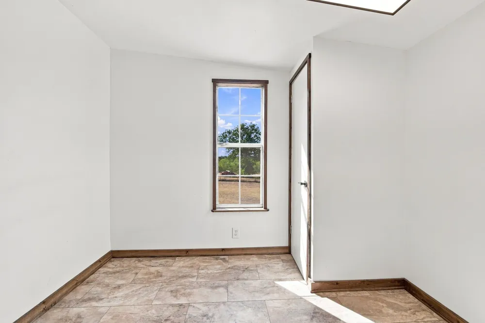 659 Fm 3050 Whitney, TX 76692