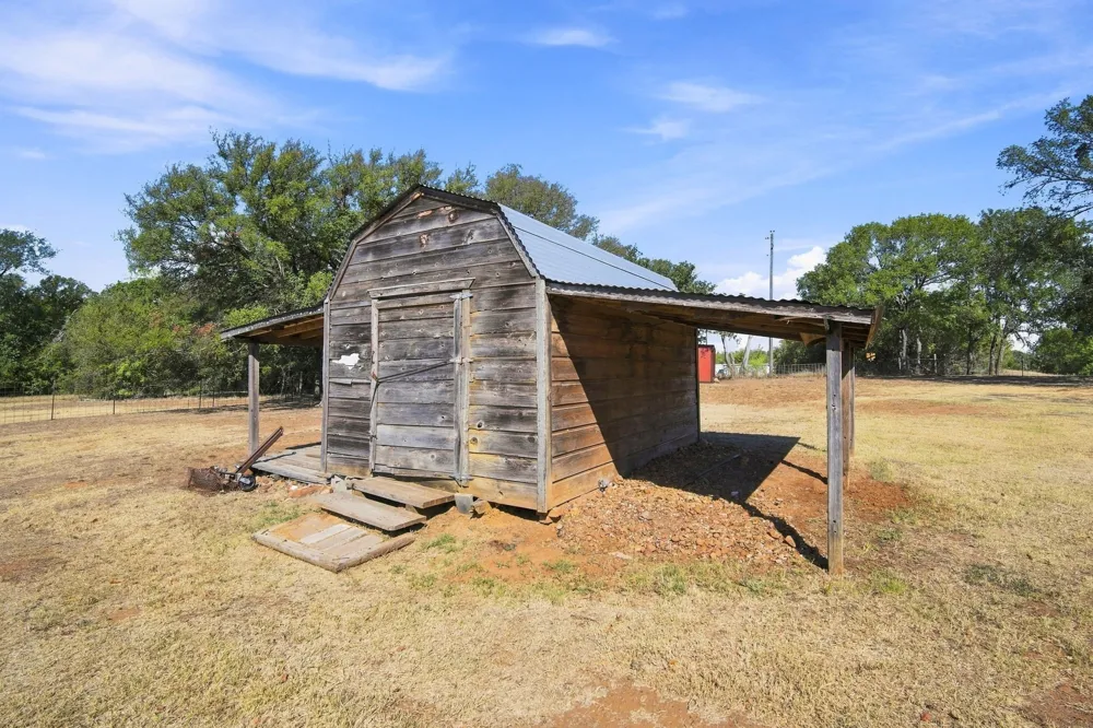659 Fm 3050 Whitney, TX 76692