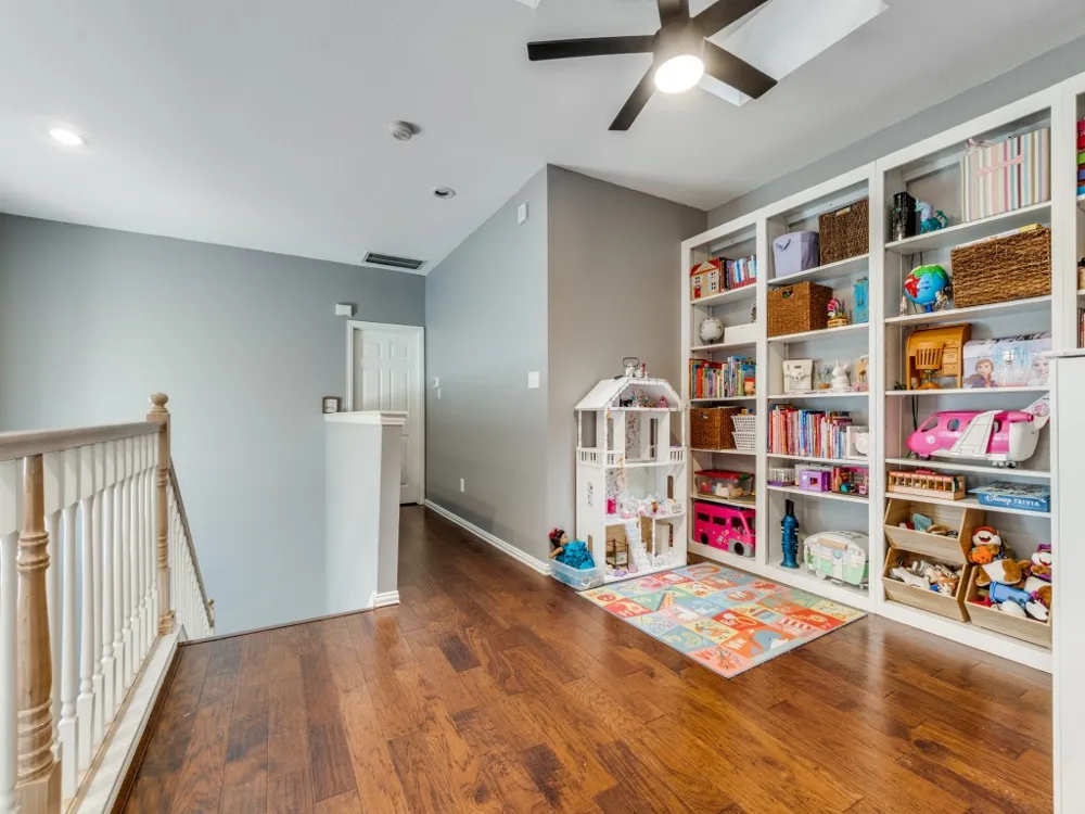 8417 Towneship Lane Dallas, TX 75243