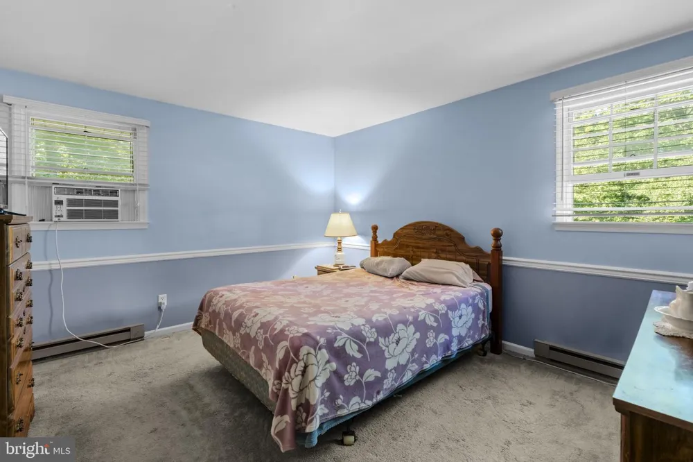 901 NARVON ROAD Narvon, PA 17555