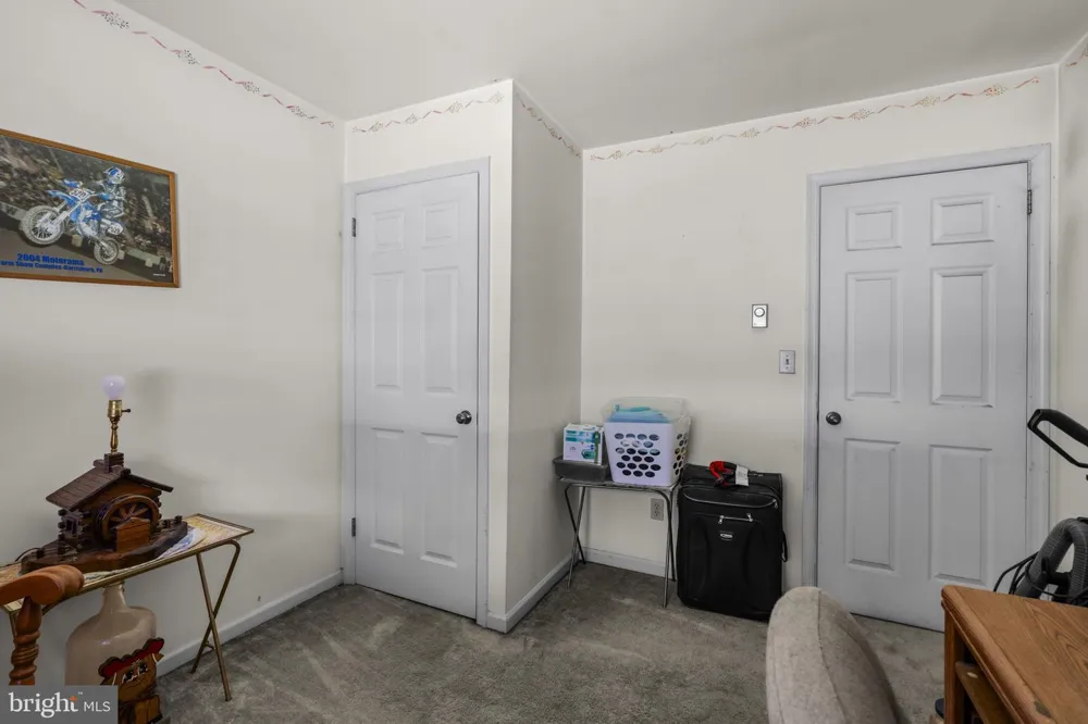 901 NARVON ROAD Narvon, PA 17555