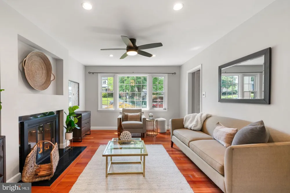 9202 SETTER PLACE Springfield, VA 22153