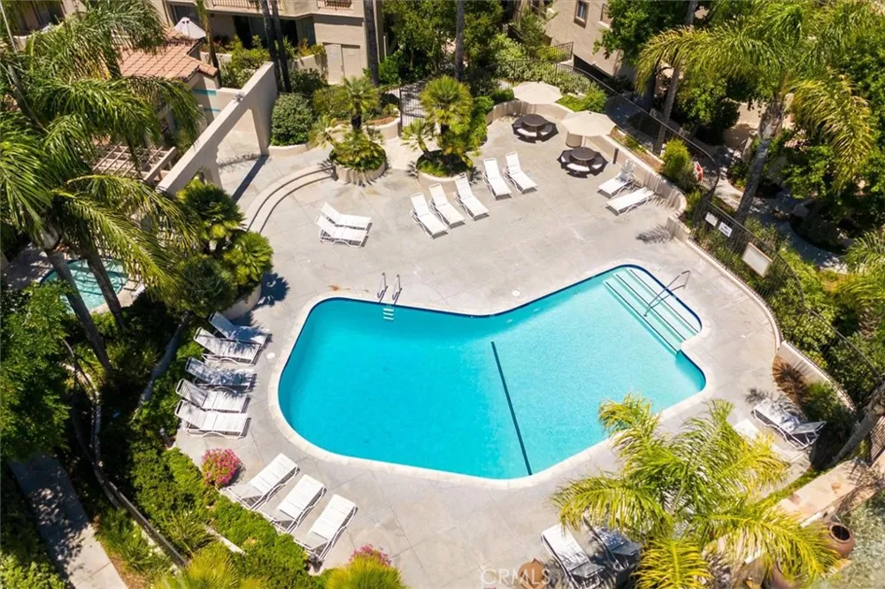 24121 Del Monte Drive #133 Valencia, CA 91355