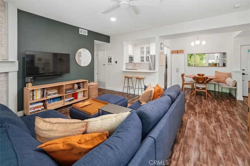 24121 Del Monte Drive #133 Valencia, CA 91355