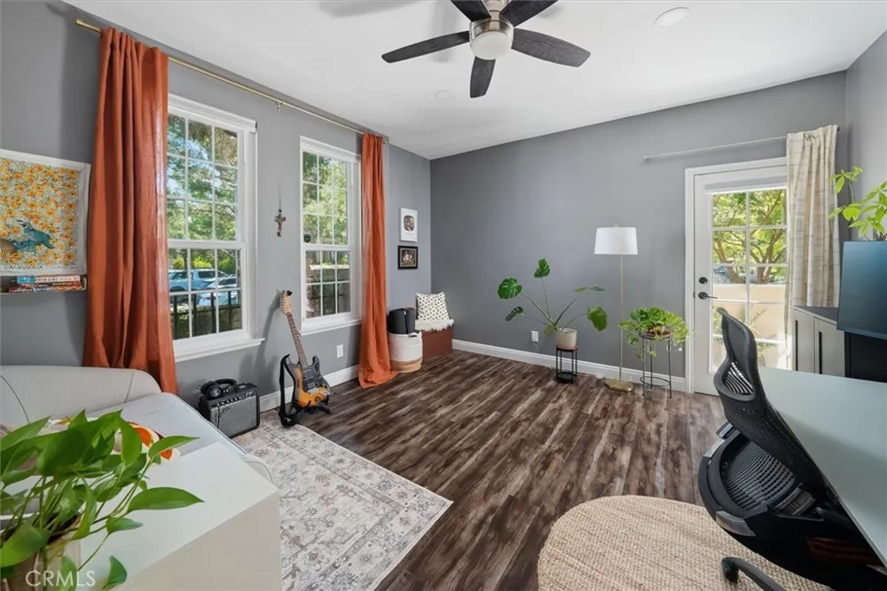 24121 Del Monte Drive #133 Valencia, CA 91355