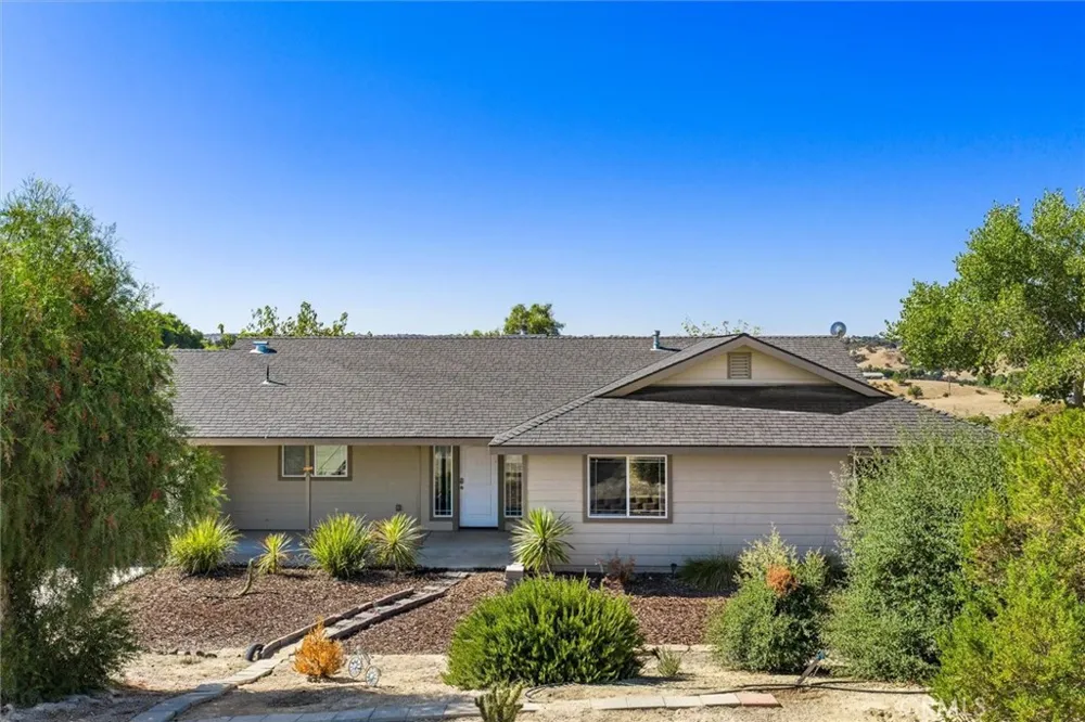 5950 Forked Horn Place Paso Robles, CA 93446