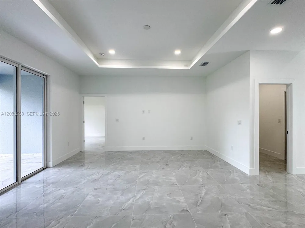 852 Belden Ave Lehigh Acres, FL 33974