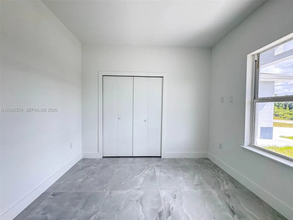 852 Belden Ave Lehigh Acres, FL 33974
