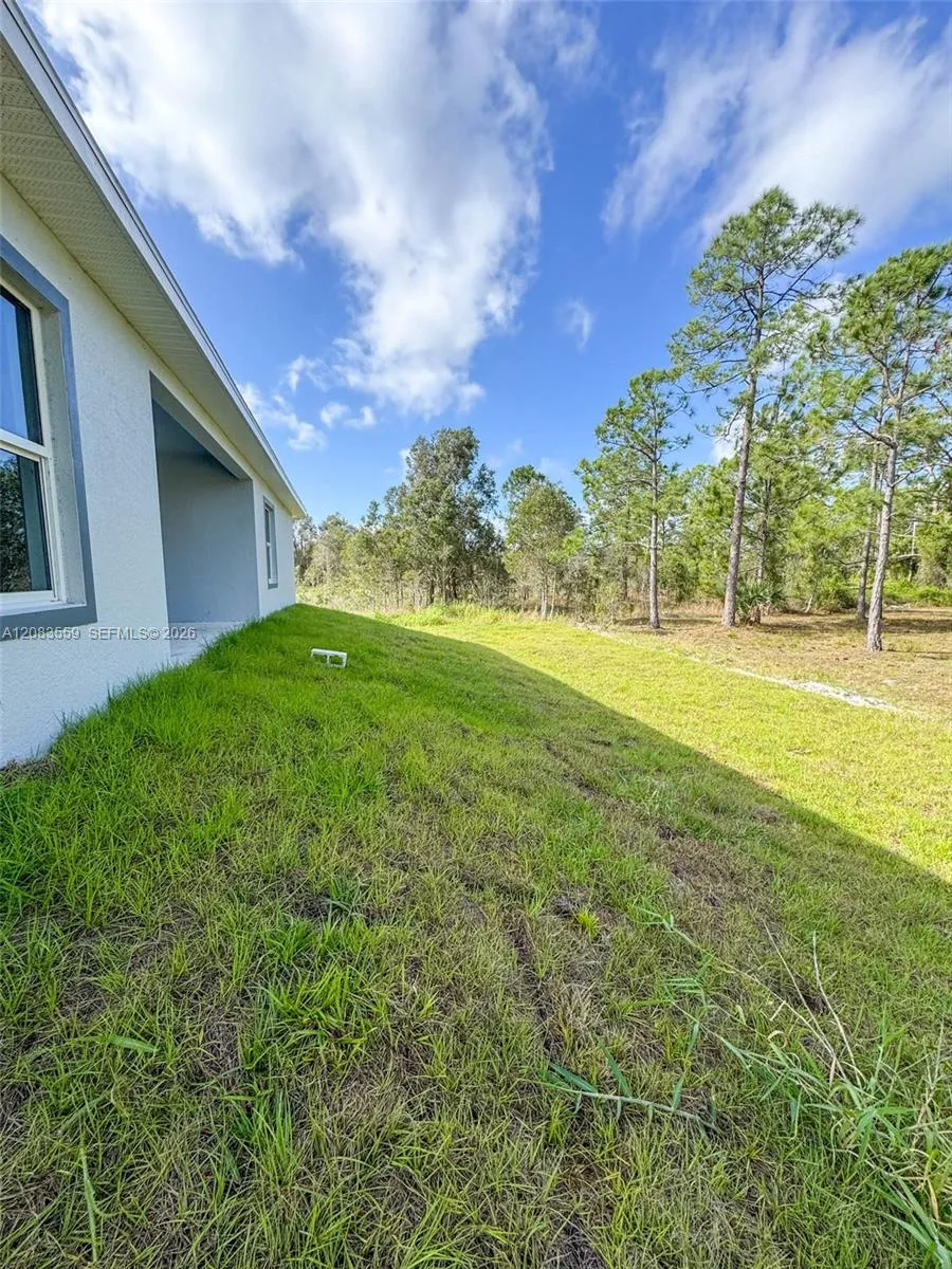 852 Belden Ave Lehigh Acres, FL 33974