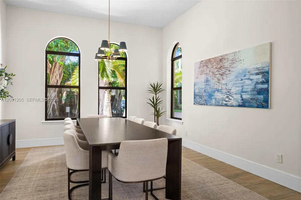 7250 SW 99th St Pinecrest, FL 33156