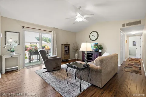 3088 High Pointe Ridge Road
