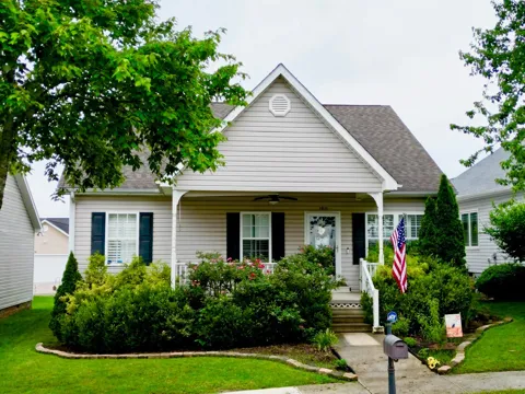 1011 Wentford Ave
