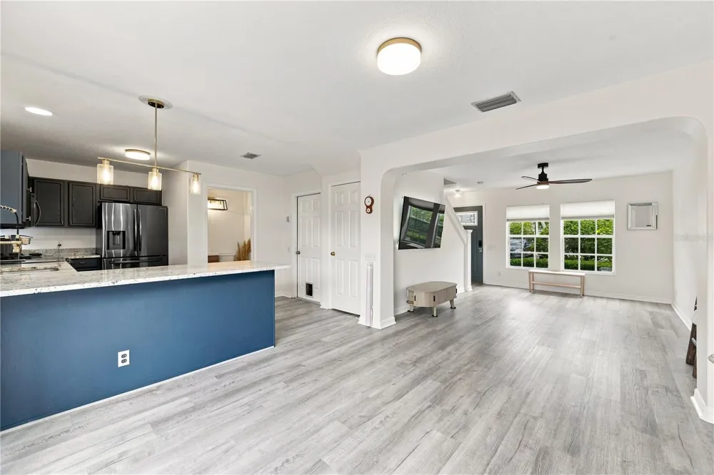 13158 THOROUGHBRED LOOP Largo, FL 33773