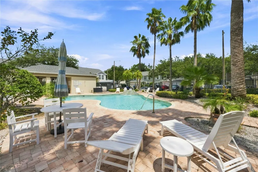 13158 THOROUGHBRED LOOP Largo, FL 33773